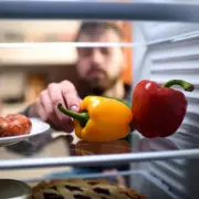 The Secret to Keeping Peppers Crunchy for Weeks: Kitchen Guru's Simple Storage Hack Revealed