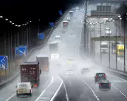 Toxic Timebomb: MPs Slam Government for Ignoring England's Road Runoff Pollution Crisis