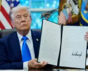 Trump's Radical H-1B Visa Overhaul: Proposed £80,000 Fee Sends Shockwaves Through UK Tech Industry