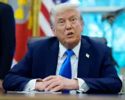 Trump's Taiwan Arms Freeze Sparks Fears of Trade Deal Bargaining Chip | The Guardian