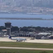 UK Air Traffic Meltdown: Holiday Chaos as Technical Glitch Grounds Hundreds of Flights