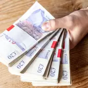 UK Banks Hand Out FREE Cash: How to Claim Up to £200 in Switching Bonuses Now