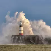 UK Braces for Hurricane-Force 80mph Winds as Met Office Issues Severe Weather Warnings