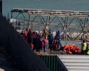 UK-France Migrant Deal in Disarray: No 10 Denies 'One-In, One-Out' Claimed a Shambles