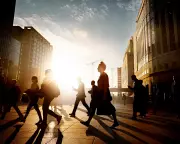 UK Pay Growth Plummets as Labour Market Cools: Rachel Reeves Faces Mounting Pressure