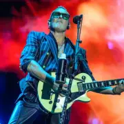 Vivian Campbell's Brave Cancer Battle: Def Leppard Star Reveals He's 'Not Afraid to Die' | Exclusive Interview