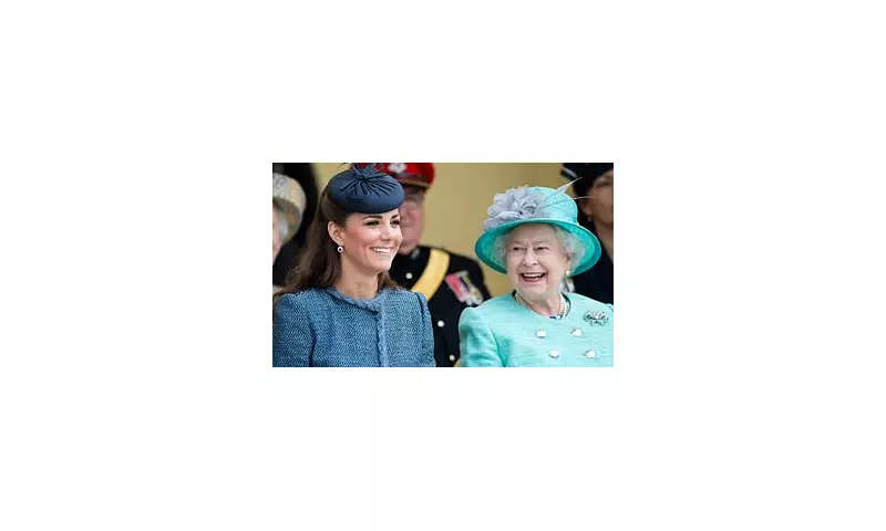 A Bond Forged in Duty: Kate Middleton's Most Heartwarming Moments with the Late Queen Elizabeth II