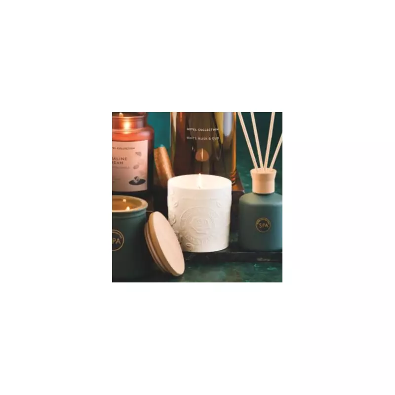 Aldi's £7 Christmas Candle Sends Shoppers Into A Frenzy: The Viral Scent Everyone's Stocking Up On