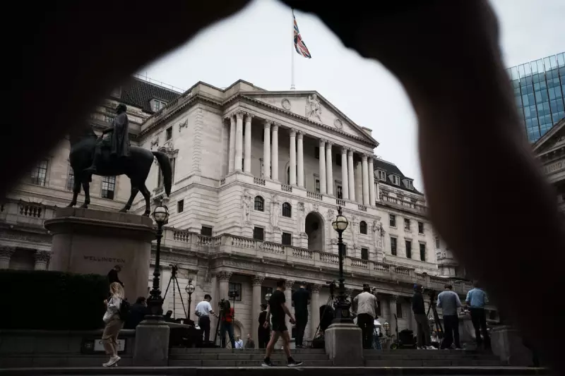Bank of England Sounds Alarm: UK Households Face Greater Economic Strain Than US Counterparts