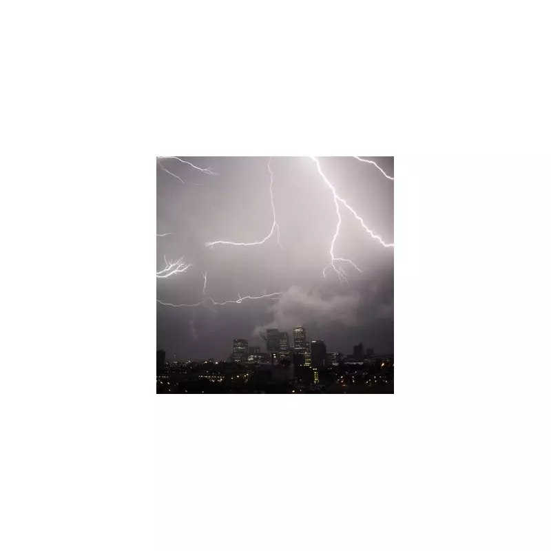 Don't Get Caught Out: UK Drivers Face £1,000 Fine for Simple Windscreen Mistake This Winter