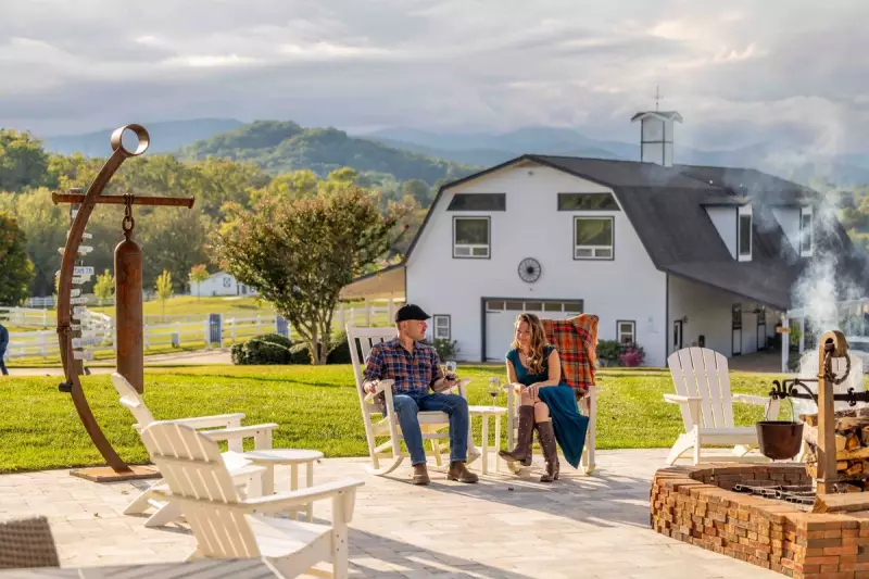 Escape the Thanksgiving Chaos: Discover America's Most Enchanting Hotel Getaways