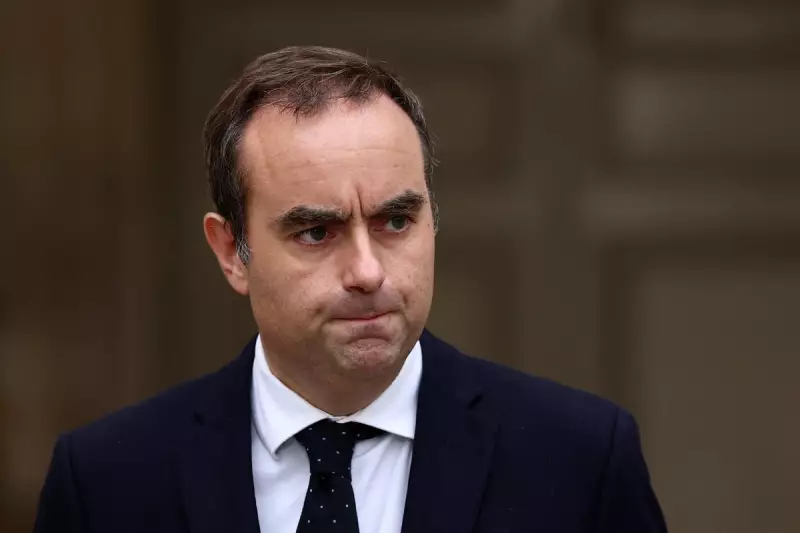 French Government Survives No-Confidence Vote Amid Economic Reform Turmoil