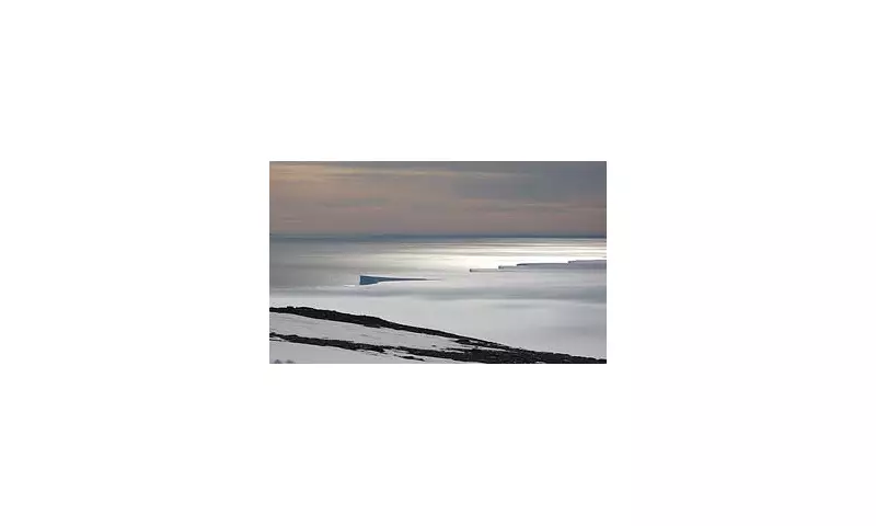 Frozen Continent's Fiery Secret: Ancient Granite Formation Discovered Beneath Antarctic Ice