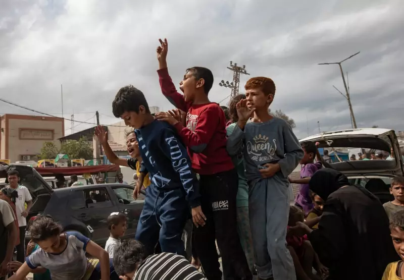 Global Lens: A Week in 20 Powerful Photographs That Captured Our World