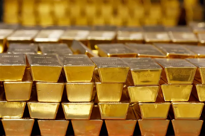 Gold Price Soars to Record High Amid Trump Shooting Aftermath and Rate Cut Speculation