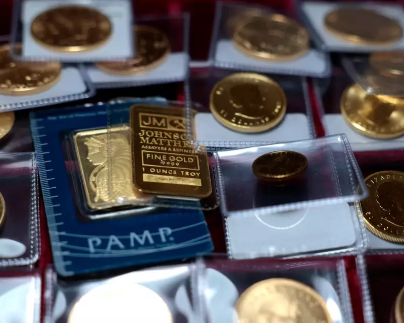 Gold Soars Past $4,000 Milestone as Economic Uncertainty Deepens