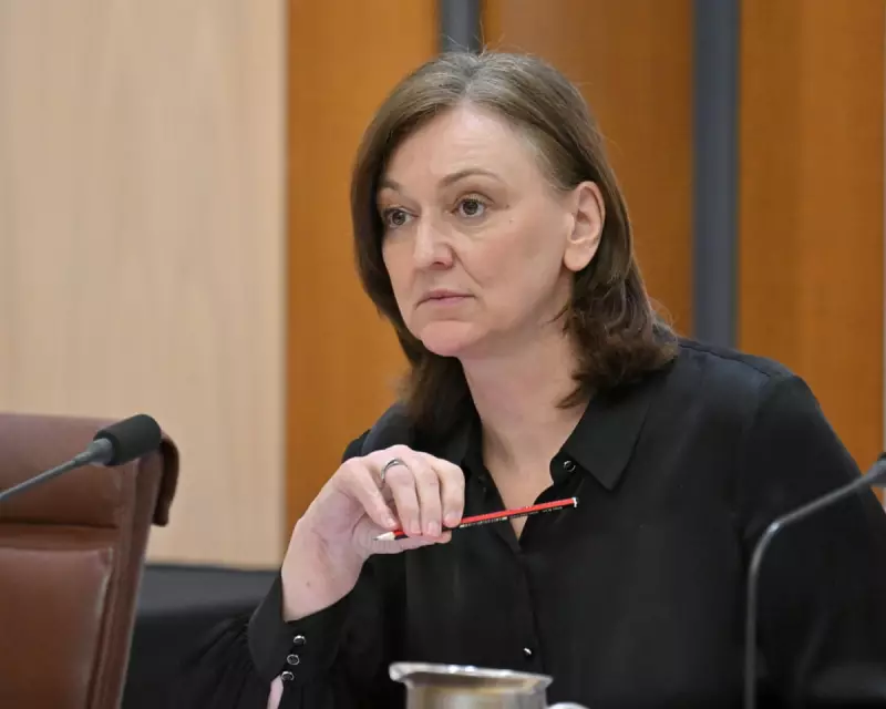 Government Accused of Secret PM Letters in Transparency Row