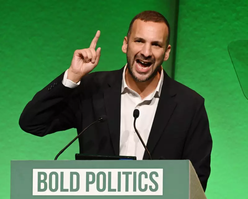 Green Party Leader Accuses Starmer of Paving the Way for Farage Takeover