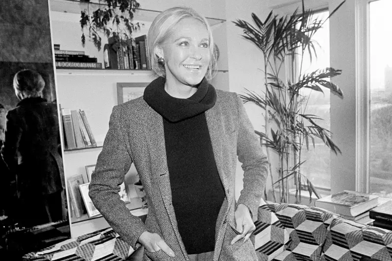 Jimmy Carter's Granddaughter Makes Political Waves with Democratic Party Switch