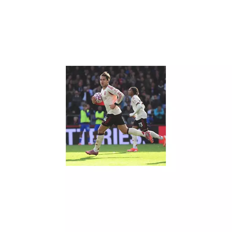 Liverpool Transfer Bombshell: Arne Slot Sends Federico Chiesa Personal Plea as Juventus Star Considers Anfield Move