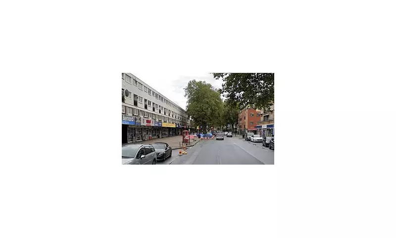 London Chemical Attack: Young Girl Hospitalised After Contact With Unknown Substance - Two Arrested