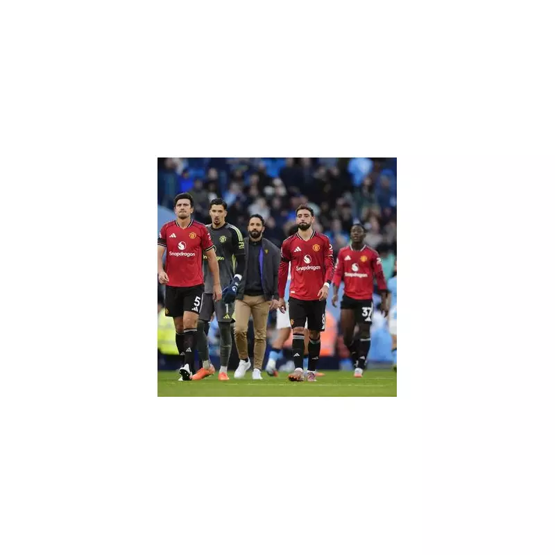 Man Utd Plot January Double Swoop for Fernandes Replacement and Brighton Starlet | Mirror Exclusive