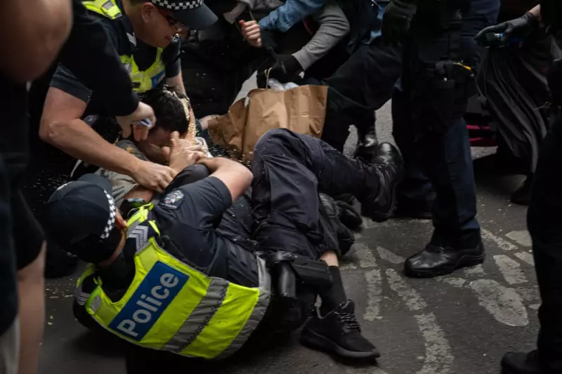 Melbourne Erupts: Police Injured as Anti-Immigration and Counter-Protesters Clash in Violent Street Battles