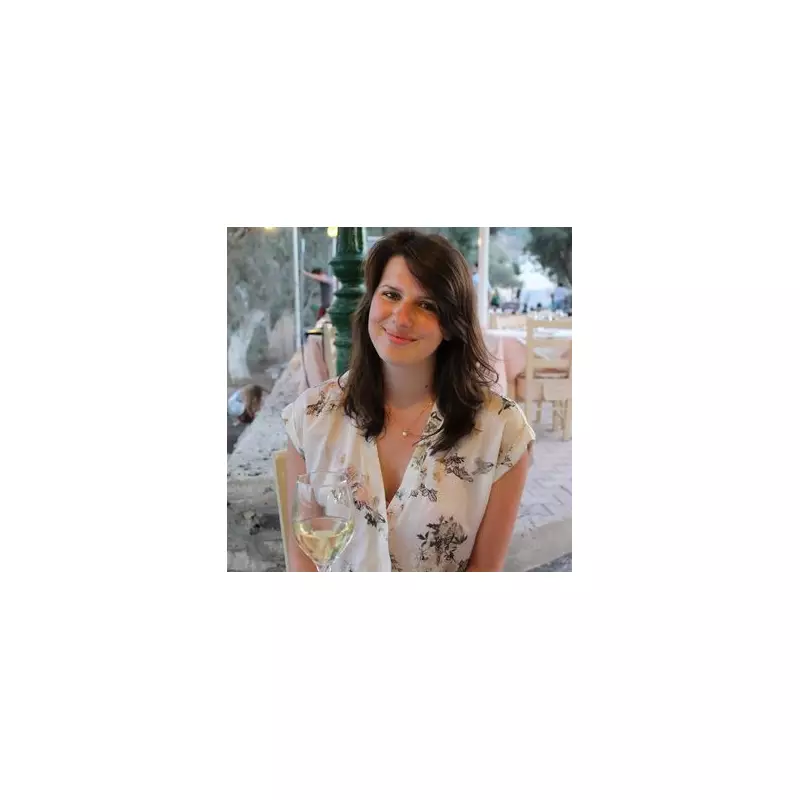 Midwife's Incredible Instinct Saves Baby's Life After Spotting Unusual Sign During Pregnancy