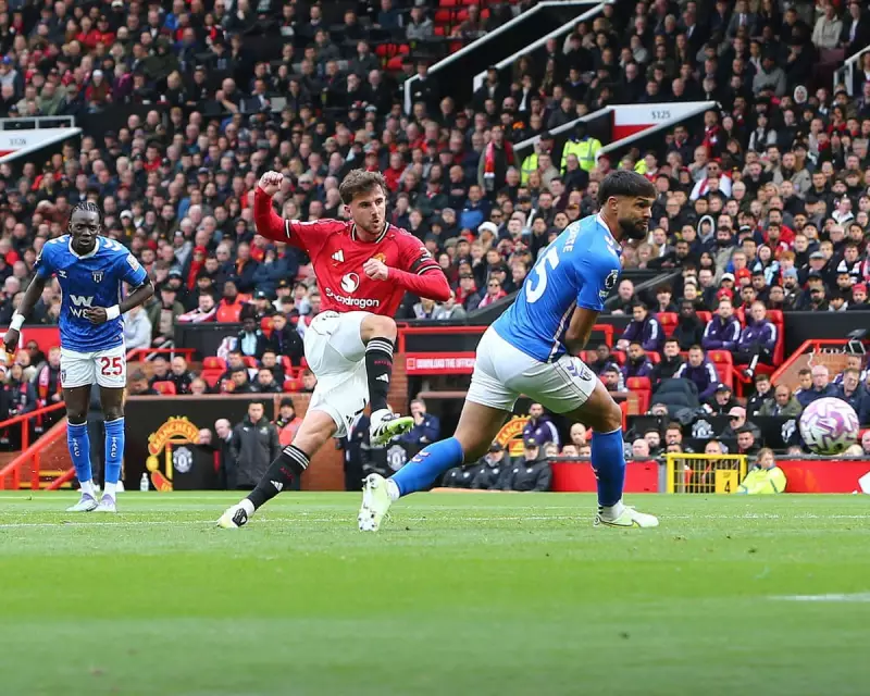 Mount Masterclass Seals United Victory as Amorim Era Begins With Win