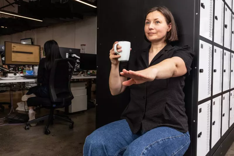 Office Fitness Revolution: 10 Desk-Based Exercises to Build Strength Without Changing Clothes