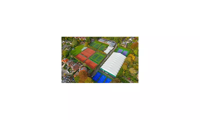 Padel Pandemonium: England's Affluent Neighbourhoods Divided by Tennis Craze's 'Gunshot' Noises and Foul Language