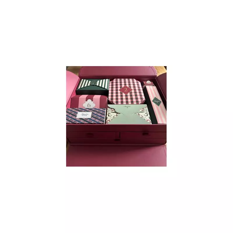 Papier's 2025 Advent Calendar Review: Luxury Stationery Lovers' Dream Comes Early