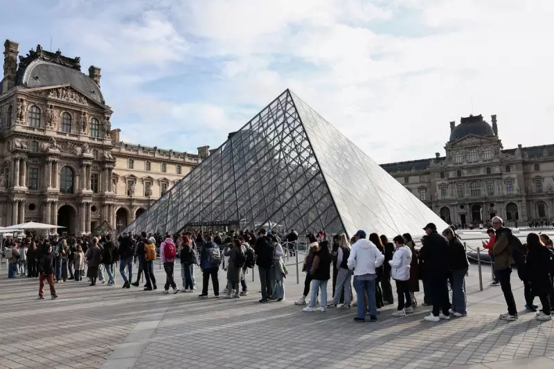 Paris in Shock: Multi-Million Euro Jewellery Heist at Louvre Museum