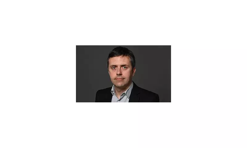 Premier League Predictor Reveals Shocking Weekend Results: Man City to Thrash Arsenal?