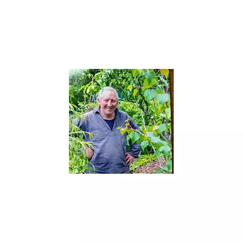 Reform UK's Brexit Bombshell: Farage's Party Demands Complete EU Separation