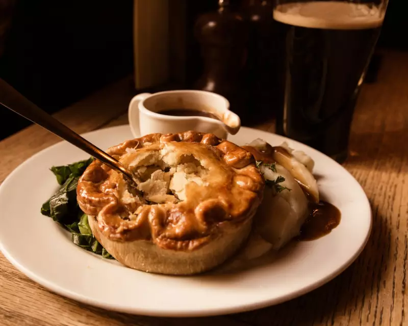 Restaurant Exodus: Soaring Prices Force Brits to Abandon Dining Out