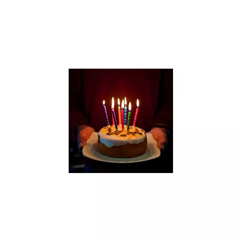 Restaurant Request Goes Viral: Woman Asks Waiter to Cut Her Cake in Bizarre Birthday Drama