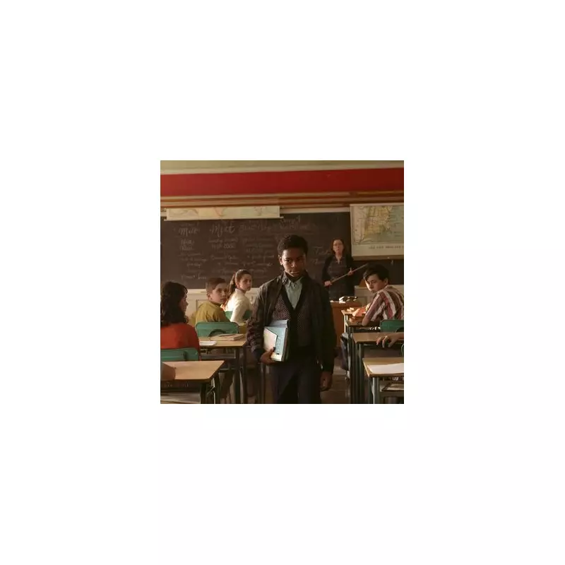 Stephen King's 'Under the Dome' Receives Chilling Praise as 'Horrifyingly Real' TV Adaptation