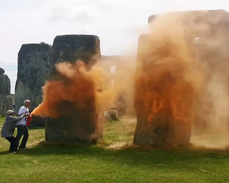 Stonehenge Vandalised: Anti-Oil Activists Admit Orange Spray Attack for 'Maximum Impact'