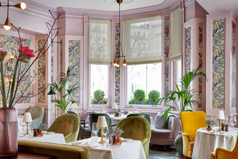 The Kensington Hotel Review: A Quintessential London Retreat of Elegance and Comfort