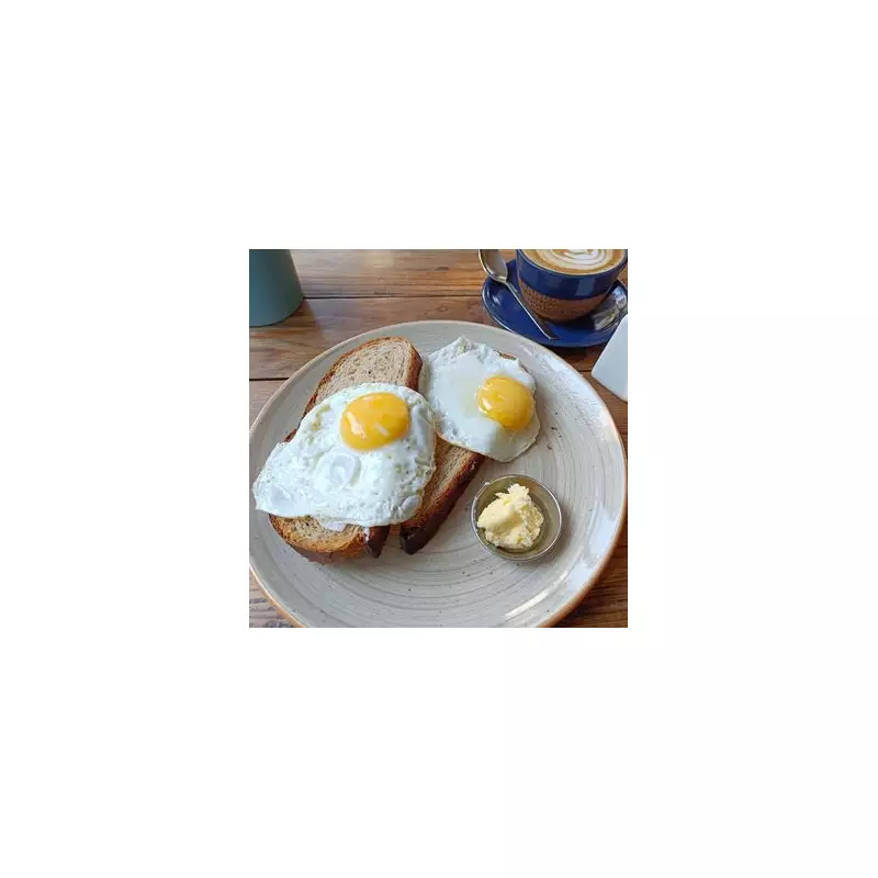 The Secret to Perfect Fried Eggs: Chef Reveals Simple Method for Crispy Edges and Runny Yolks