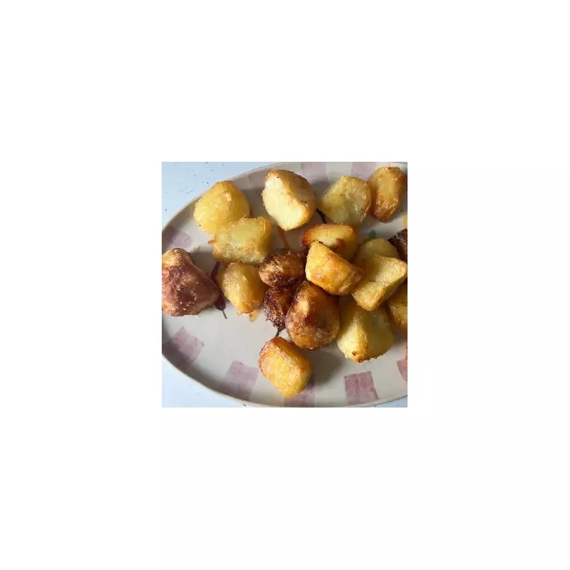 The Secret to Perfect Roast Potatoes: Chef Reveals Common Oil Mistake That's Ruining Your Sunday Dinner