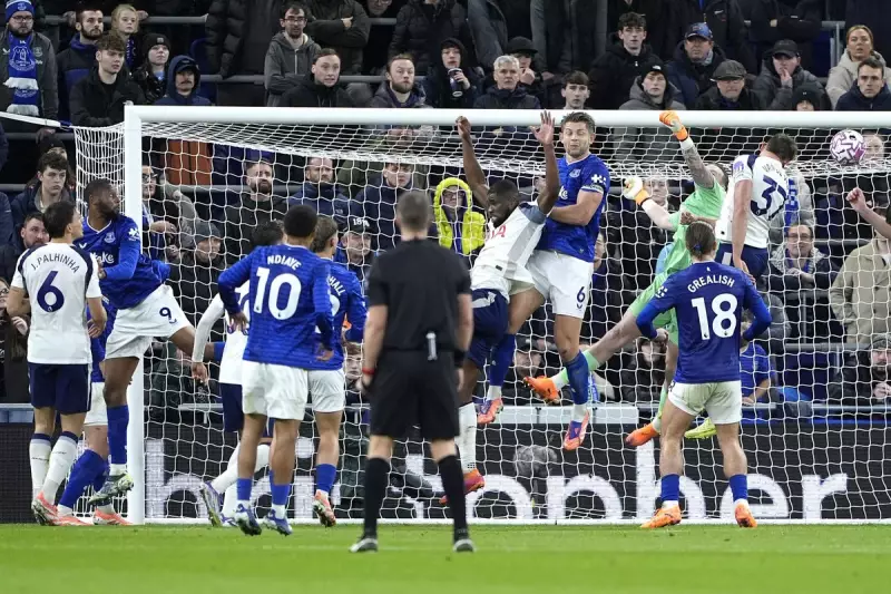 Tottenham's Defensive Rock Van de Ven Targeted in Shock Everton Move