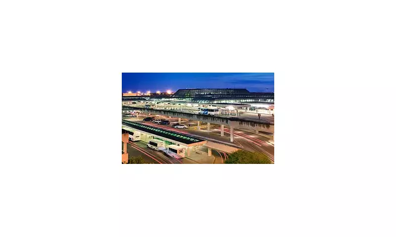 US Government Shutdown Threatens Air Travel Chaos: FAA Staff Furloughs Could Ground Flights