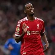 Alexander Isak Delivers Brutal Verdict on Liverpool and Chelsea Transfer Speculation