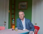 Andrew O'Hagan's 'On Friendship': A Riveting Exploration of Modern Bonds in a Digital Age