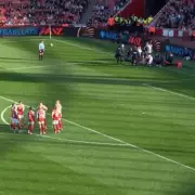 Arsenal vs Brighton Suspended After Shocking On-Pitch Injury - Medical Emergency Halts Premier League Clash