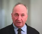 Barnaby Joyce Shocks Australian Politics: Departure from Nationals Fuels One Nation Speculation