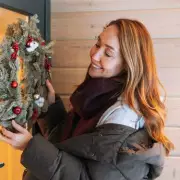 B&M's Sensational £17 Makeup Bundle: Get 6 Luxury Beauty Items & Save a Fortune