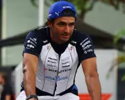 Carlos Sainz Slams F1 Broadcasters for 'Girlfriend Cam' Obsession